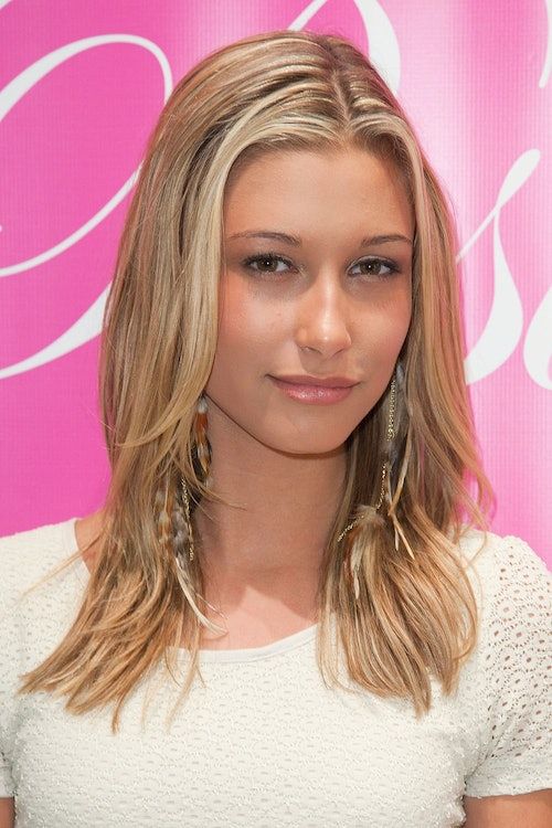 Hailey Bieber tóc rối, mặt mộc, không còn chút nào “clean girl”: Netizen phản ứng thế nào?- Ảnh 7.