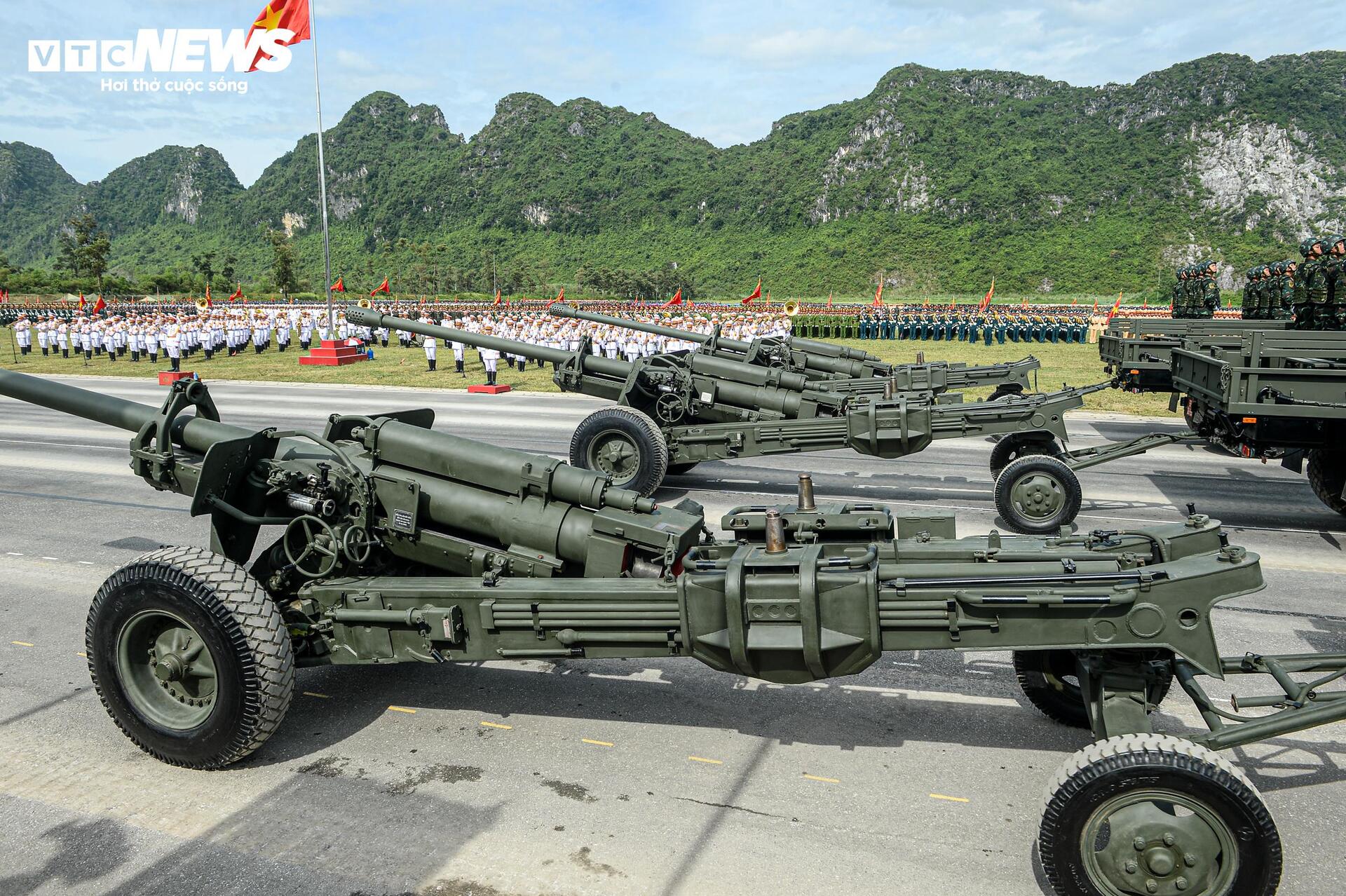 Tên lửa, xe chiến đấu 'Made in Vietnam' phô diễn sức mạnh tại buổi hợp luyện A80- Ảnh 11.