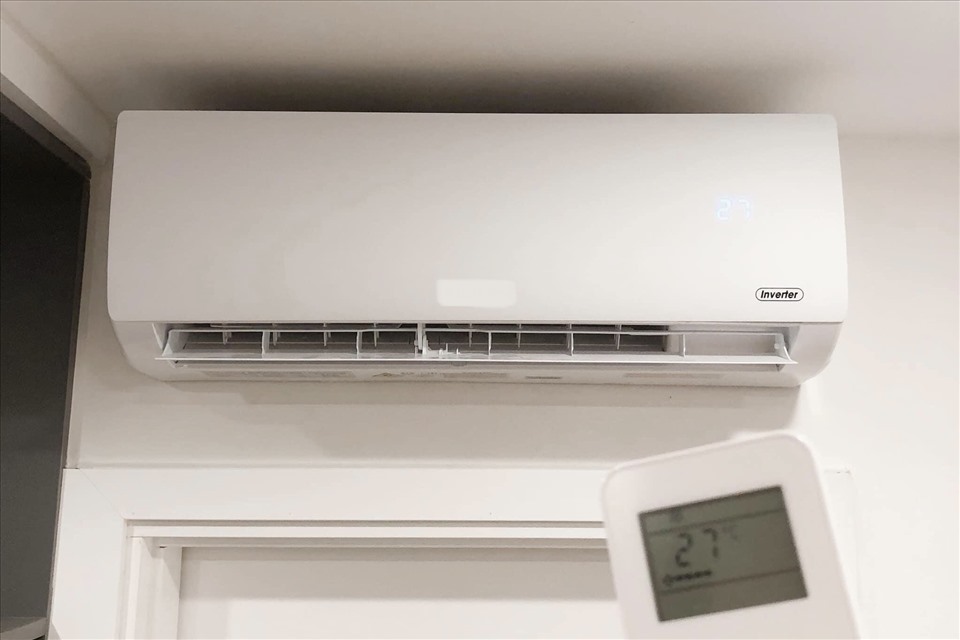 Trời nóng 40 độ, dùng điều hòa thế nào để vừa mát vừa không cháy ví tốn tiền?- Ảnh 1.