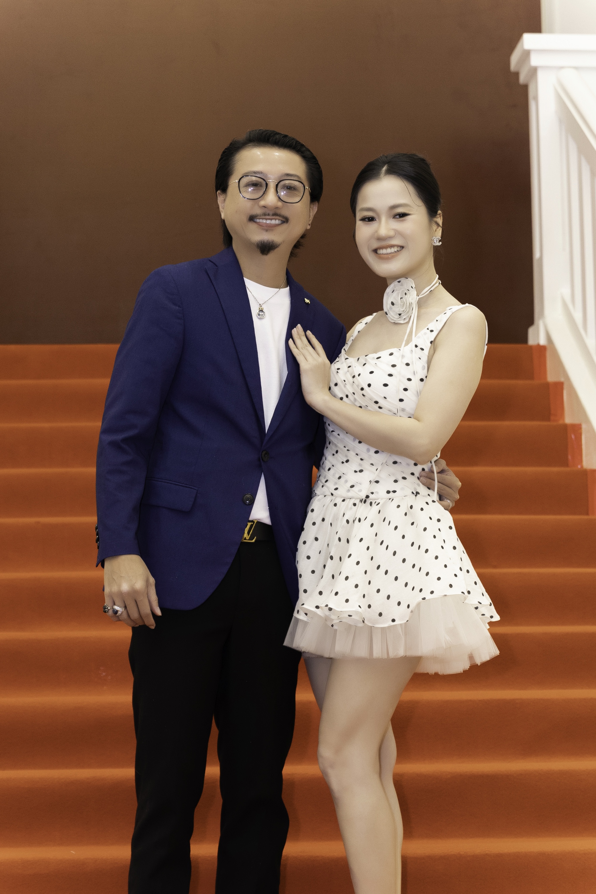 Dàn sao hot đổ bộ sự kiện: Mẹ bỉm Puka dìu chồng đang gặp chấn thương, visual sao nữ Vbiz sau khi giảm 14kg gây chú ý!- Ảnh 3. Dàn sao hot đổ bộ sự kiện: Mẹ bỉm Puka dìu chồng đang gặp chấn thương, visual sao nữ Vbiz sau khi giảm 14kg gây chú ý!- Ảnh 3.