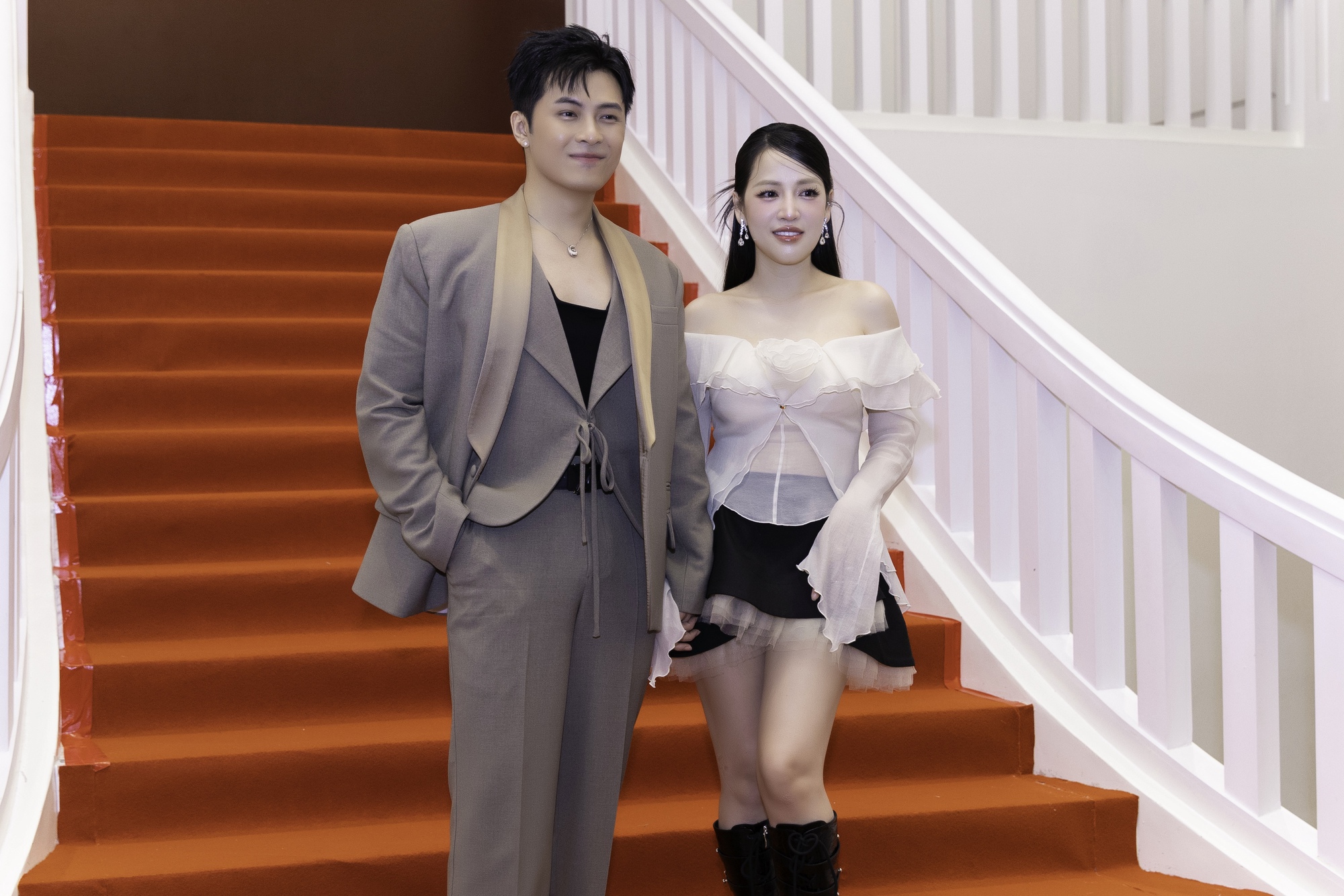 Dàn sao hot đổ bộ sự kiện: Mẹ bỉm Puka dìu chồng đang gặp chấn thương, visual sao nữ Vbiz sau khi giảm 14kg gây chú ý!- Ảnh 14. Dàn sao hot đổ bộ sự kiện: Mẹ bỉm Puka dìu chồng đang gặp chấn thương, visual sao nữ Vbiz sau khi giảm 14kg gây chú ý!- Ảnh 14.