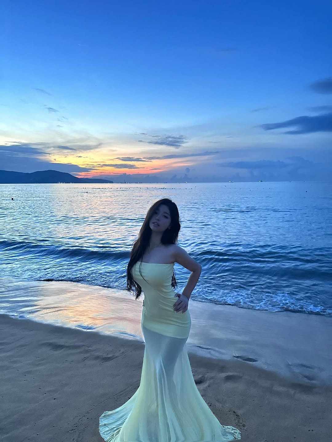 Gái Việt có 1,4 triệu follow TikTok: Nhan sắc như báu vật trời ban, trở thành "hệ tư tưởng" vì mặc đẹp- Ảnh 3.