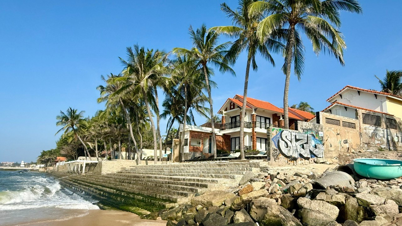 Biến dạng cảnh quan biển Mũi Né- Ảnh 12.