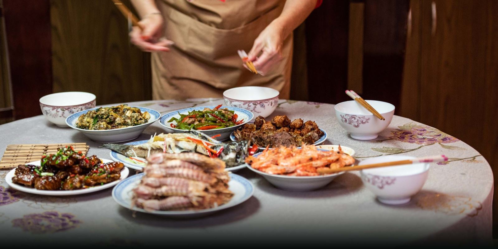 Đem theo 3,5 tỷ lên sống cùng con gái, ông lão ngày nào cũng phải ăn bắp cải, cho đến khi cháu gái buột miệng nói điều này- Ảnh 2.