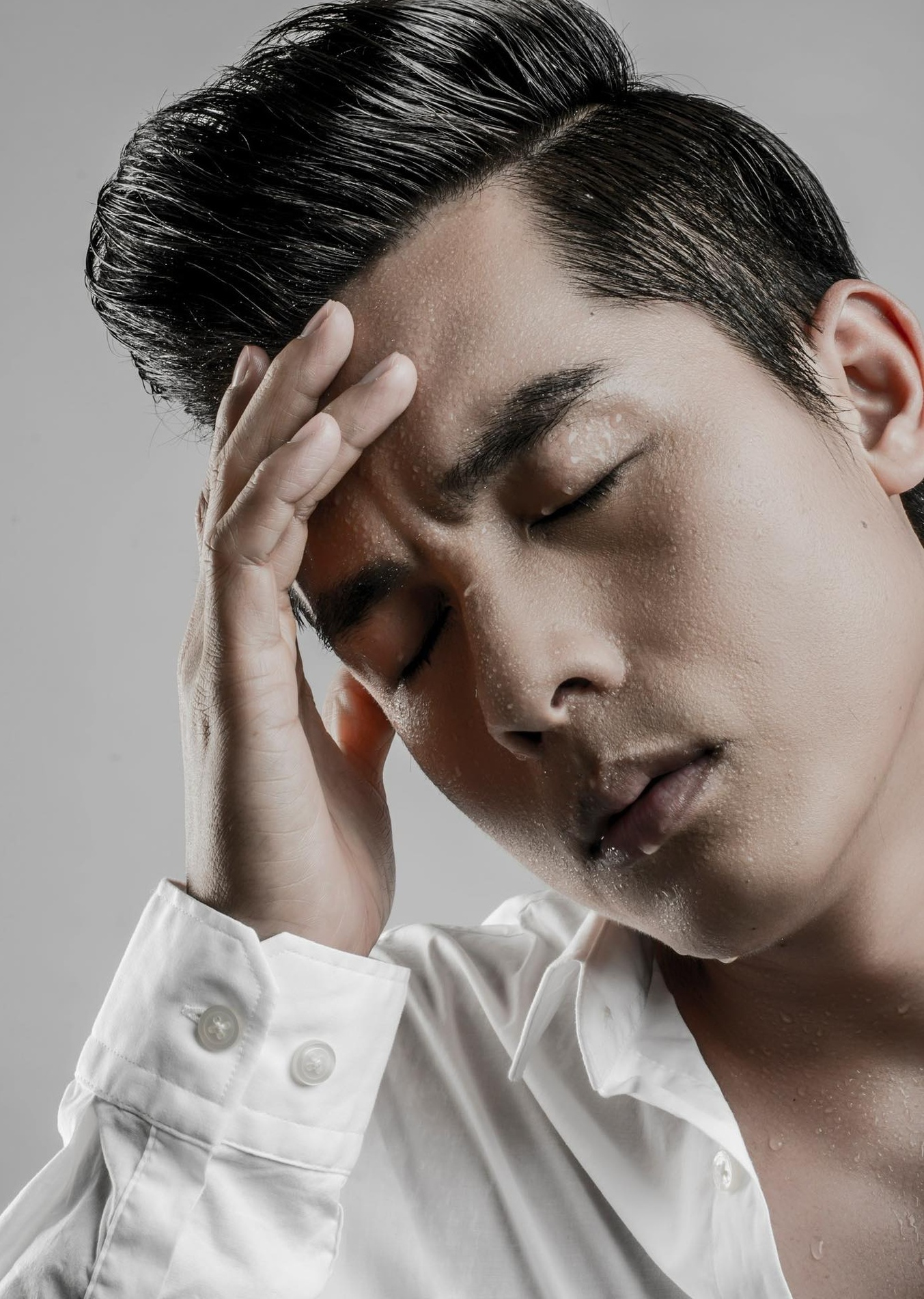 Nam nghệ sĩ đình đám phải một mình nuôi con, nhắn vợ bí mật ở nước ngoài: Nam nghệ sĩ đình đám phải một mình nuôi con, nhắn vợ bí mật ở nước ngoài: