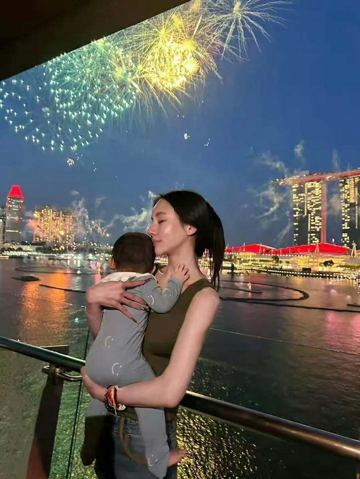Lộ danh tính hot girl sinh con riêng cho thiếu gia sòng bạc Macau, còn ngang nhiên chọc tức 