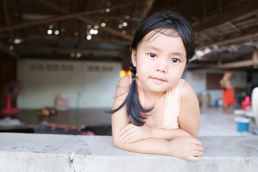 Cha mẹ càng nghèo càng hào phóng hai điều này: Kết quả gia đình kiệt quệ, con cái thiệt thòi!- Ảnh 1.