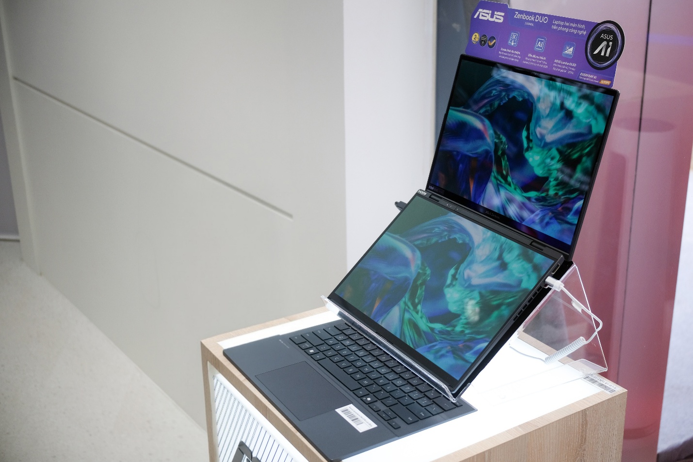 Thánh địa mới cho dân công nghệ ở Sài Gòn: Laptop học sinh hay máy gaming trăm triệu đều có- Ảnh 2. Thánh địa mới cho dân công nghệ ở Sài Gòn: Laptop học sinh hay máy gaming trăm triệu đều có- Ảnh 2.