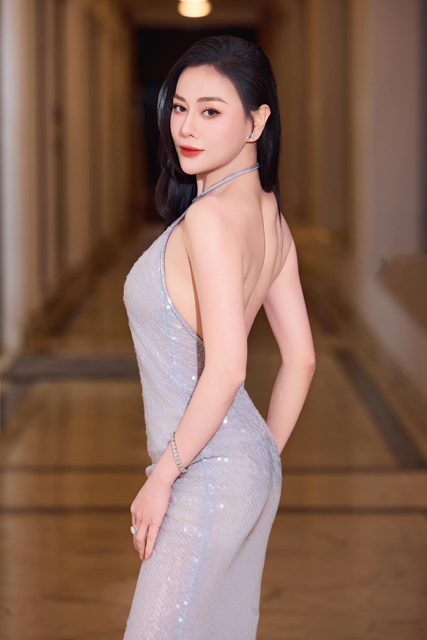 Phương Oanh cứ 3 tháng lại làm điều này để da căng bóng, nhiều sao Việt cũng làm vậy để bơm collagen trẻ thật lâu- Ảnh 3.