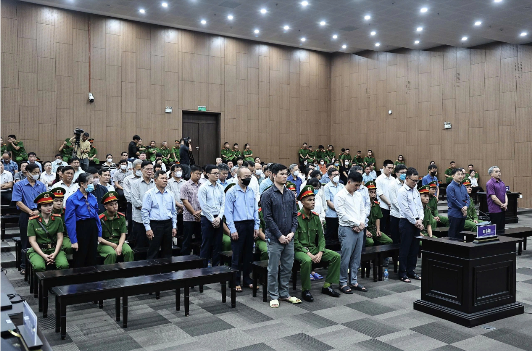 Cựu Bí thư Hoàng Thị Thúy Lan, Chủ tịch Tập đoàn Phúc Sơn kháng cáo xin giảm nhẹ hình phạt- Ảnh 3.