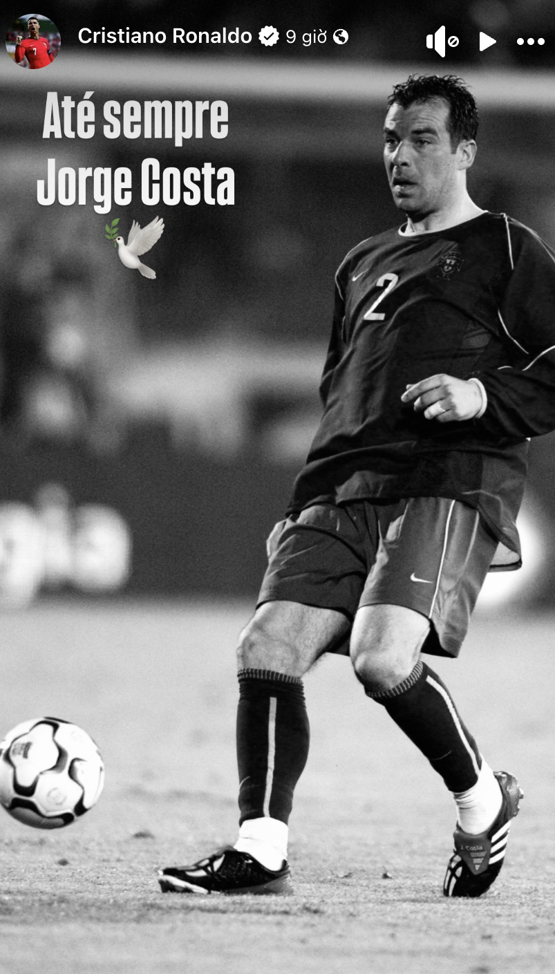 Huyền thoại bóng đá đột ngột qua đời do đột quỵ, Ronaldo đầy tiếc thương- Ảnh 2.