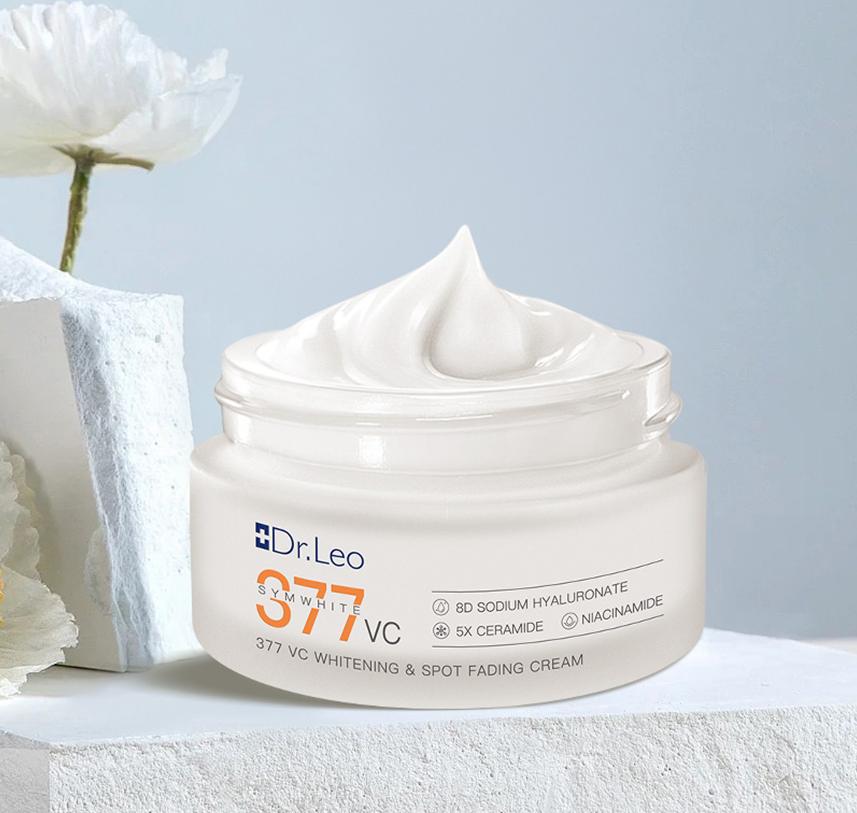 Phụ nữ ngoài 30 tuổi rất cần 5 lọ kem dưỡng vitamin C dưỡng ẩm, làm sáng và ngừa lão hóa này- Ảnh 2.