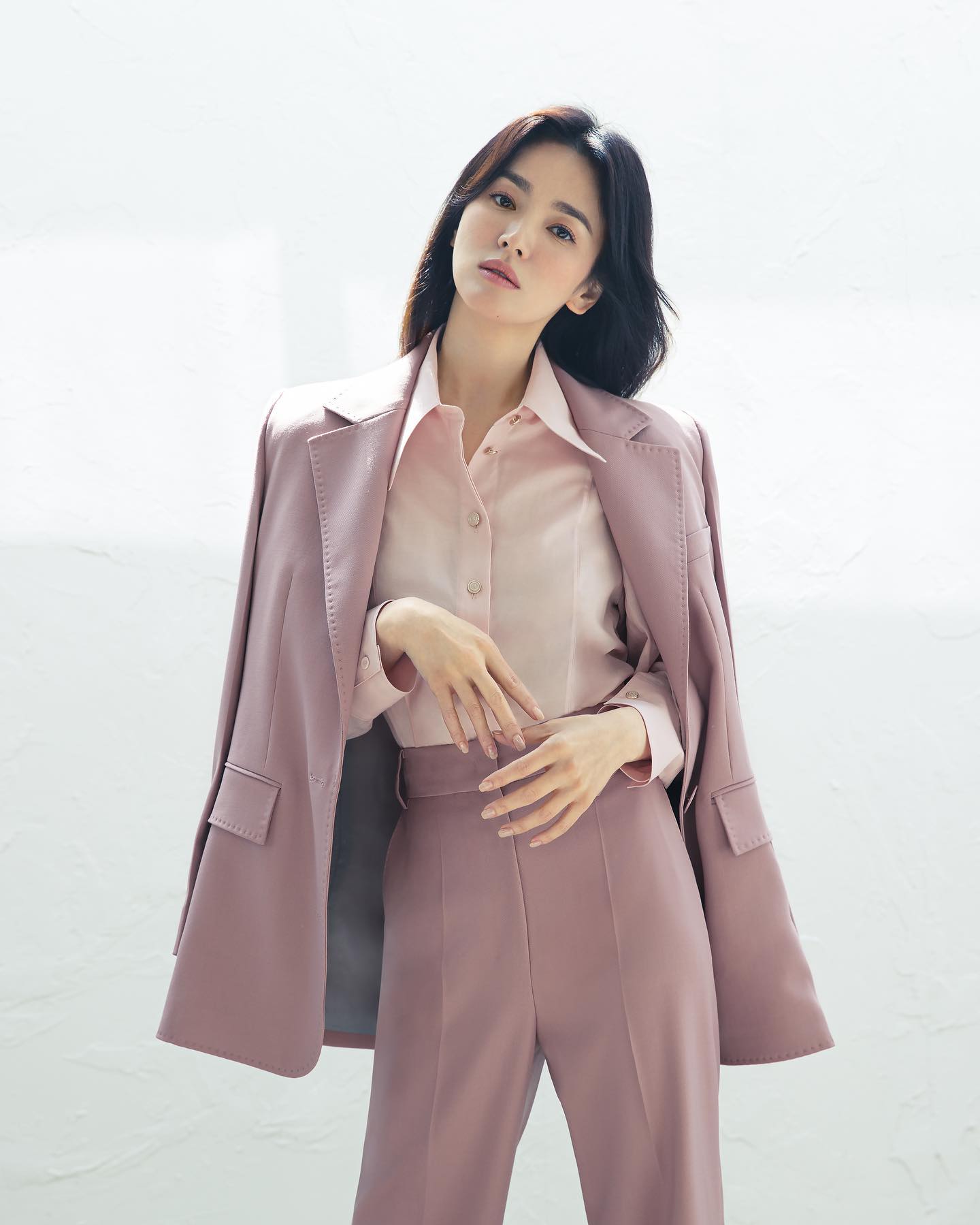 Cao 1m61 như Song Hye Kyo tưởng không 