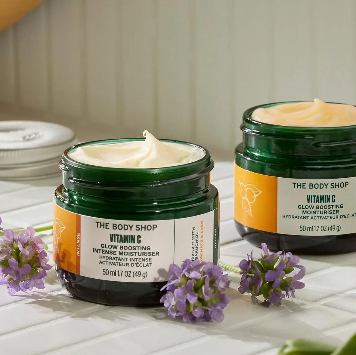 Phụ nữ ngoài 30 tuổi rất cần 5 lọ kem dưỡng vitamin C dưỡng ẩm, làm sáng và ngừa lão hóa này- Ảnh 4.