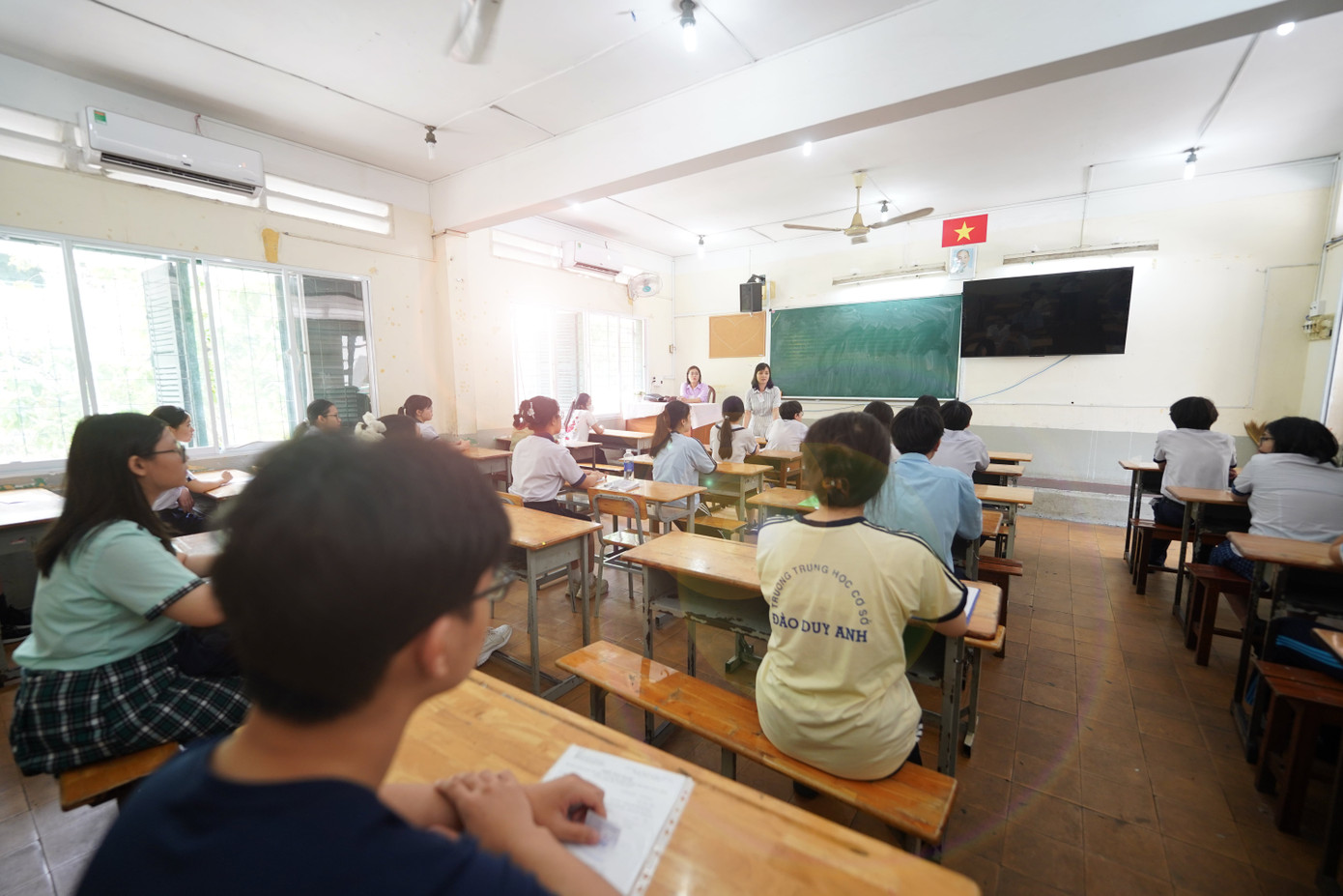 Hết hạn nhận hồ sơ, nhiều trường tuyển bổ sung lớp 10 vẫn "trắng" thí sinh- Ảnh 1.