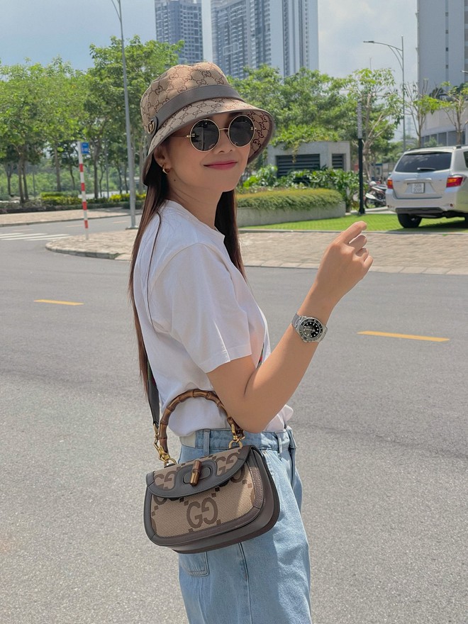 Phạm Thanh Hằng là một trong những mỹ nhân trên 40 tuổi có street style đẹp nhất Vbiz- Ảnh 3.