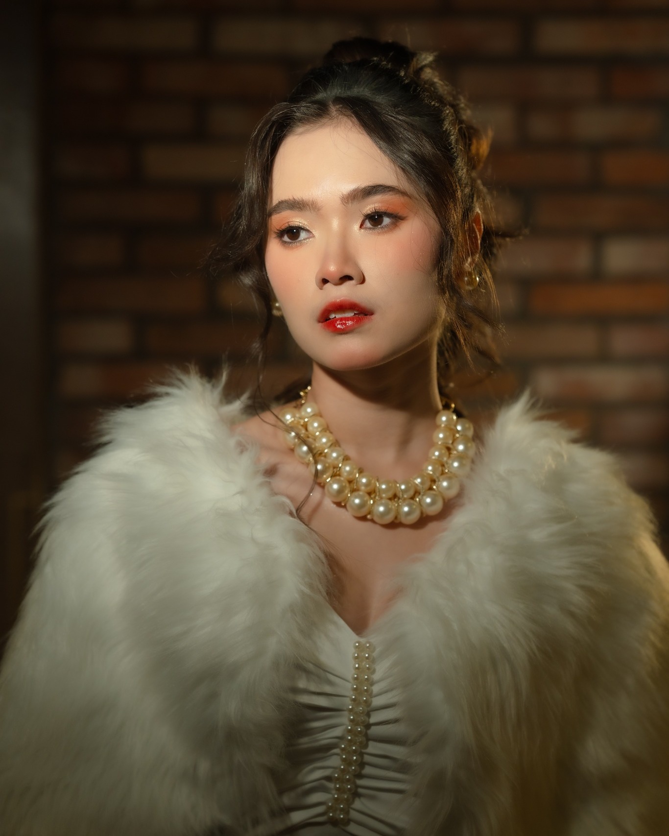 Xem phim Mang Mẹ Đi Bỏ mà sốc visual của 1 nữ diễn viên: Là bông hồng lai đẹp không góc chết, chẳng thua bất cứ ngọc nữ nào- Ảnh 11.
