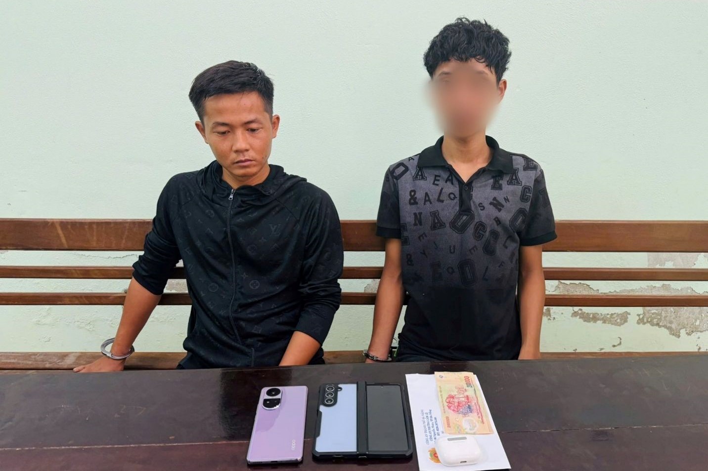 Vụ trộm hi hữu ở Đà Nẵng: Trộm mất điện thoại vào tay… trộm- Ảnh 1.