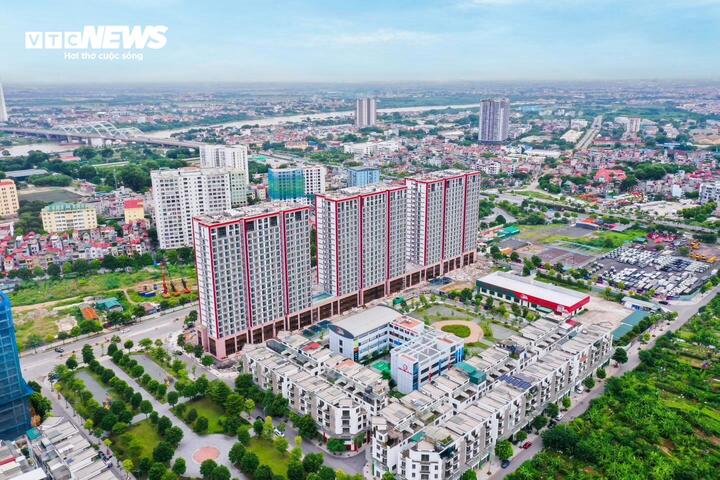 Giá chung cư Hà Nội liên tục tăng cao, cuối năm có lên 'cơn sốt' mới?- Ảnh 1.