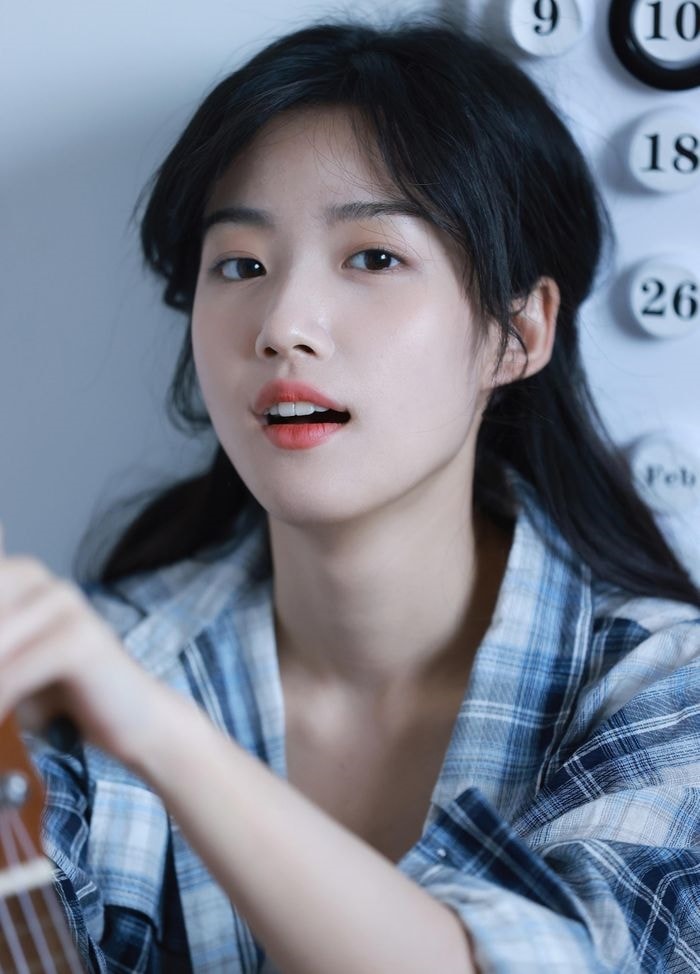 Thảm họa thời trang Cbiz thoát kiếp mặc xấu, xinh đến độ còn được sánh với Jisoo- Ảnh 12.