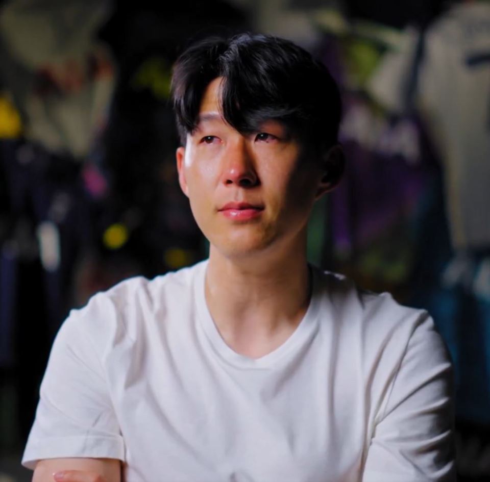 Son Heung-min kh&oacute;c nghẹn ng&agrave;o ch&agrave;o tạm biệt Tottenham, gia nhập giải b&oacute;ng đ&aacute; Mỹ với bản hợp đồng đắt nhất lịch sử- Ảnh 2.