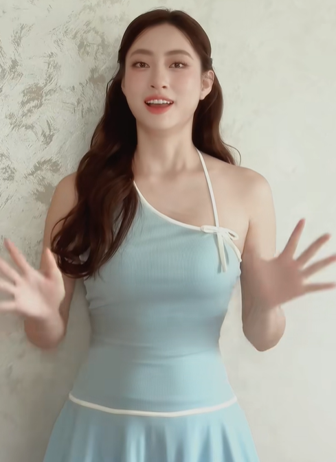Hoa hậu Lương Thùy Linh bị 