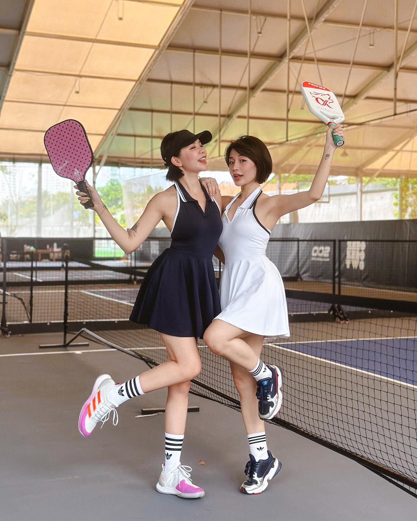 Chị đẹp, gái xinh khoe body nét căng trên sân pickleball, mua phụ kiện ở đâu?- Ảnh 6.