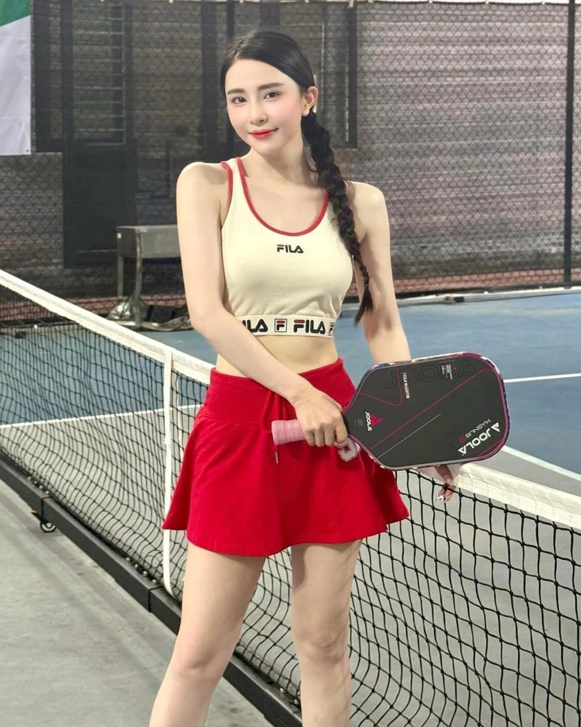 Chị đẹp, gái xinh khoe body nét căng trên sân pickleball, mua phụ kiện ở đâu?- Ảnh 1.