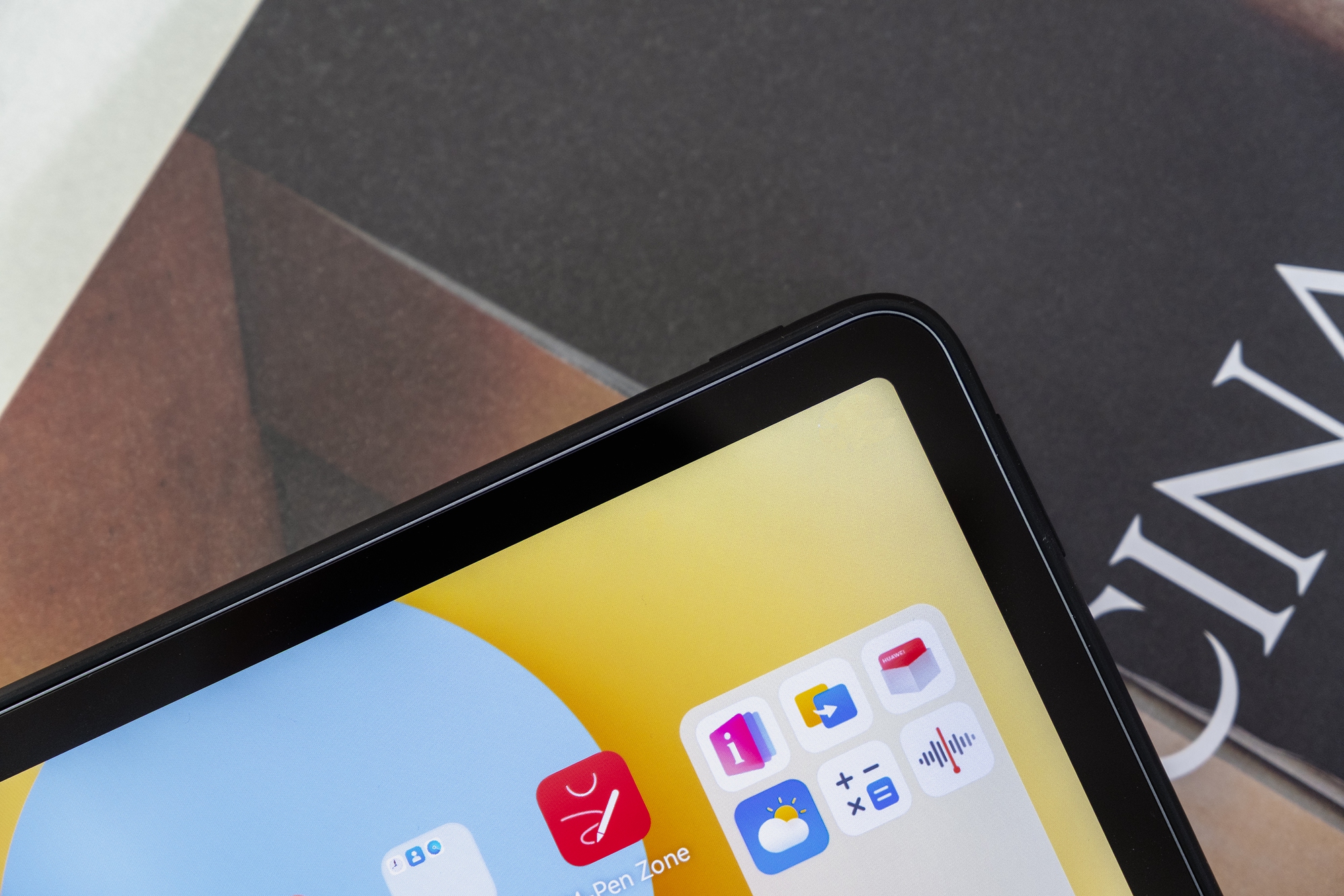 Trên tay mẫu tablet 11.5 inch có pin trâu 10 tiếng, giá 6,6 triệu đồng- Ảnh 7.