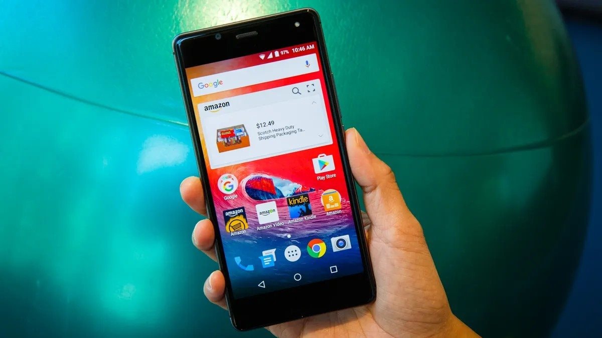 "Bài học nhớ đời" của tôi khi mua điện thoại Android giá rẻ: Tiết kiệm được tí tiền rồi rước bực vào thân- Ảnh 1.