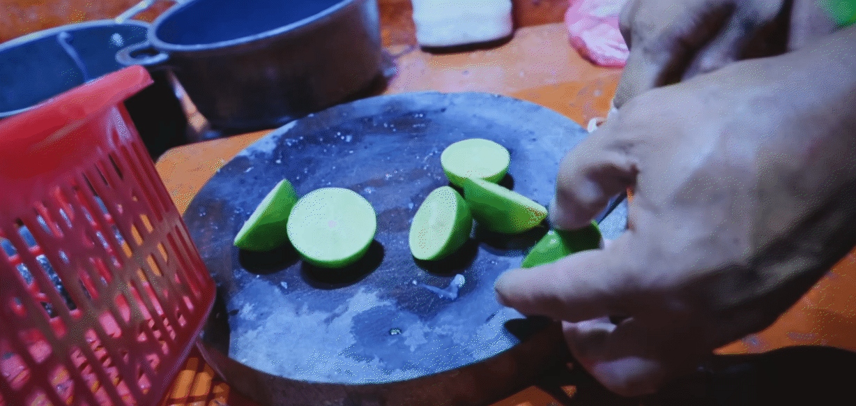 Hai loại trái cây không thể thiếu trong mỗi chuyến ra khơi của dân biển, linh hồn của những "bữa tiệc" giữa đại dương- Ảnh 3.