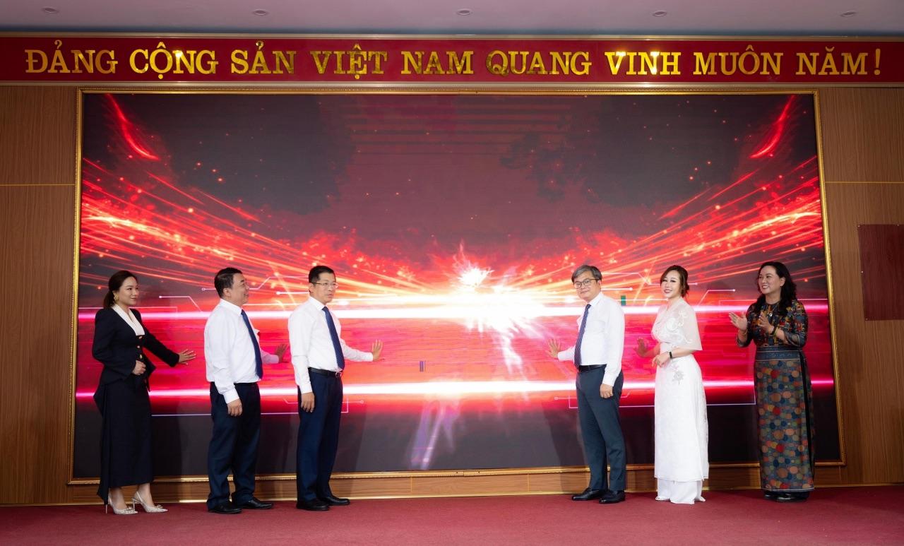 Họp báo chính thức ra mắt trang web và ứng dụng có tất cả thông tin về A80- Ảnh 3.