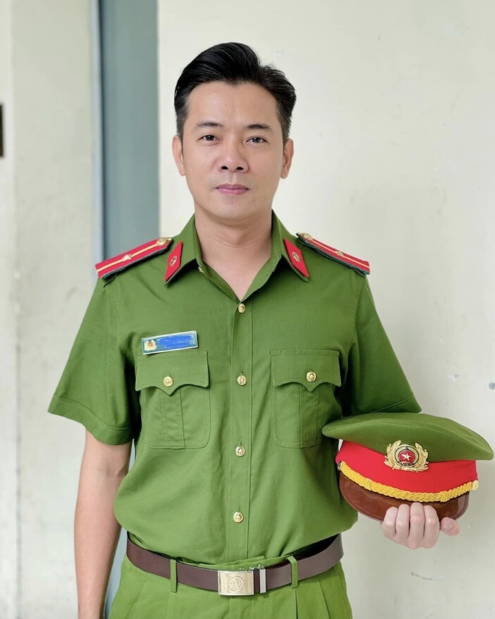 5 diễn viên quen thuộc phim giờ vàng VTV là công an ngoài đời thực- Ảnh 4.