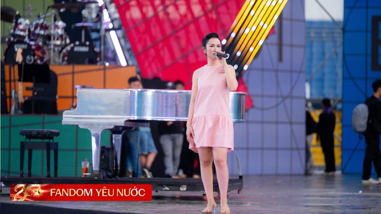 Hé lộ sân khấu Concert Quốc Gia: Ánh sáng - âm thanh - visual mãn nhãn, Võ Hạ Trâm mới tổng duyệt đã đủ vang vọng cả SVĐ- Ảnh 10.