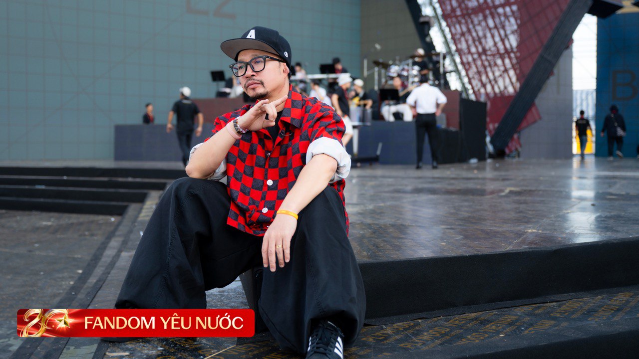Hé lộ sân khấu Concert Quốc Gia: Ánh sáng - âm thanh - visual mãn nhãn, Võ Hạ Trâm mới tổng duyệt đã đủ vang vọng cả SVĐ- Ảnh 4.
