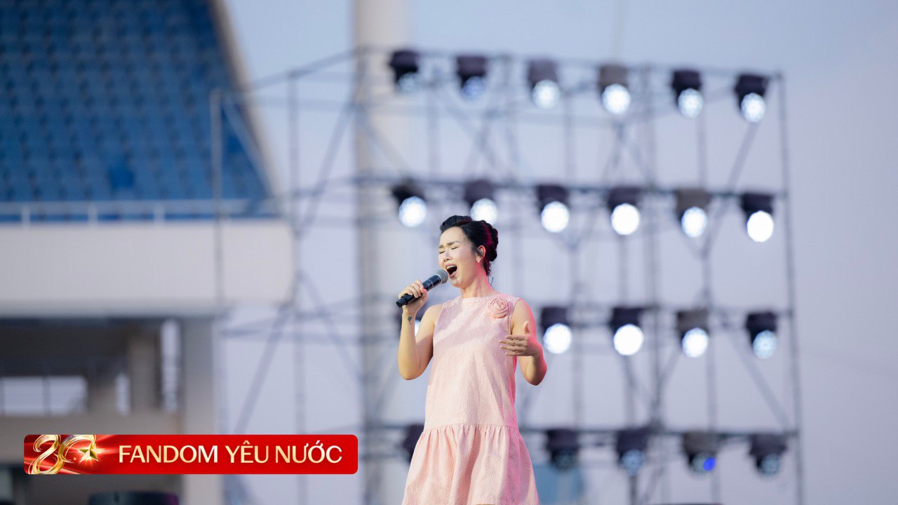 Hé lộ sân khấu Concert Quốc Gia: Ánh sáng - âm thanh - visual mãn nhãn, Võ Hạ Trâm mới tổng duyệt đã đủ vang vọng cả SVĐ- Ảnh 9.