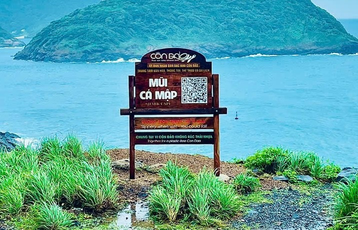 Tới Côn Đảo, chỉ cần quét QR là biết ngay lịch sử và điểm đến- Ảnh 1.