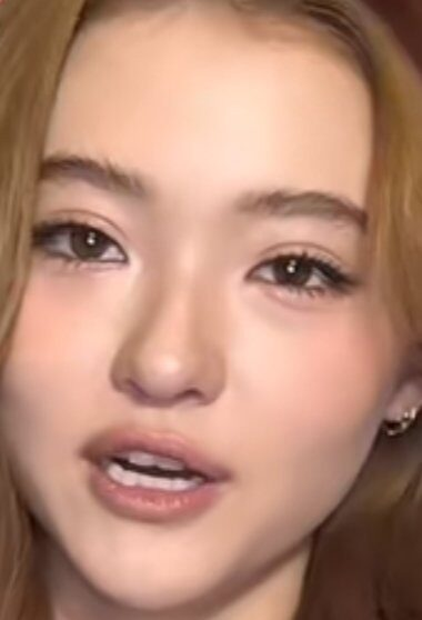 Em gái BLACKPINK bị phát hiện đã thẩm mỹ, lý do y hệt Rosé?- Ảnh 1.