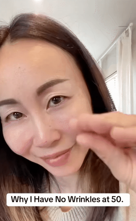 50 tuổi da không một nếp nhăn, người phụ nữ này có cách chăm da tốn 