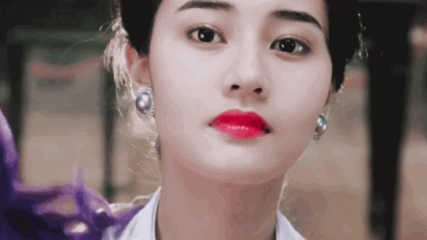 "Hoa hậu tiểu tam" 7 năm quỳ lạy cha mẹ chồng tỷ phú vẫn không được hưởng 1 đồng thừa kế- Ảnh 1.