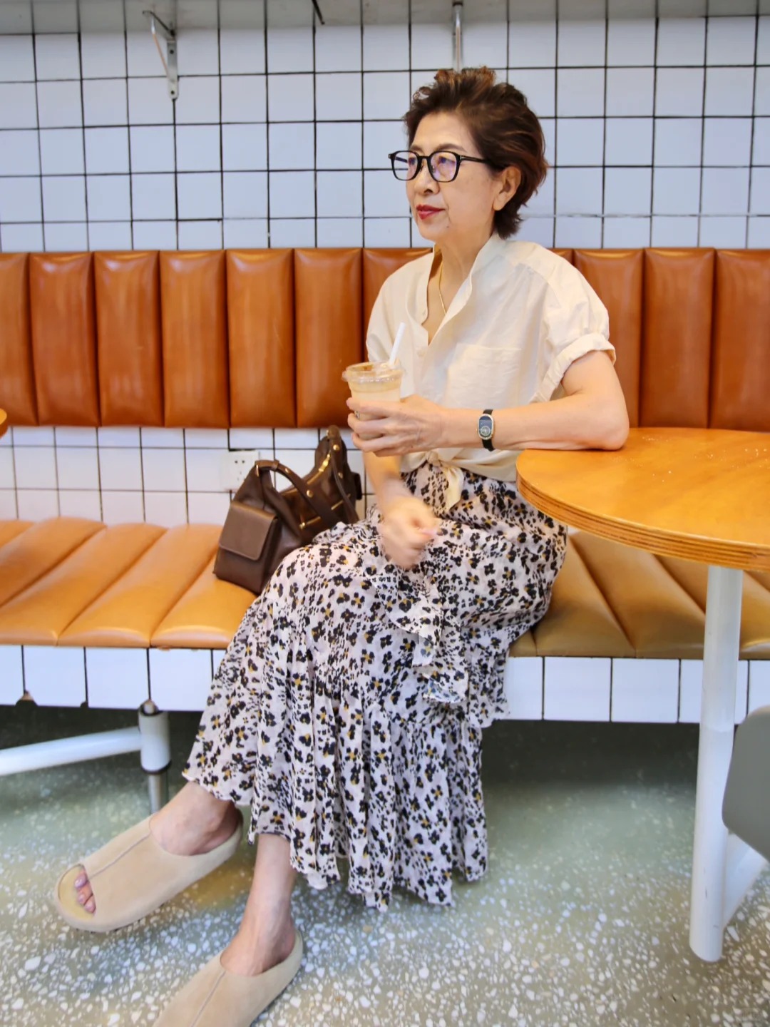 Làm blogger thời trang ở tuổi 67: Không nghỉ hưu nhàn rỗi, 