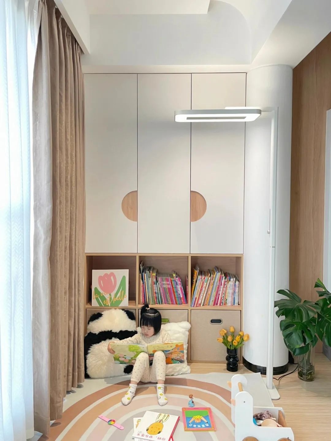 Phần tường thừa thãi ở ban công hóa ra lại 
