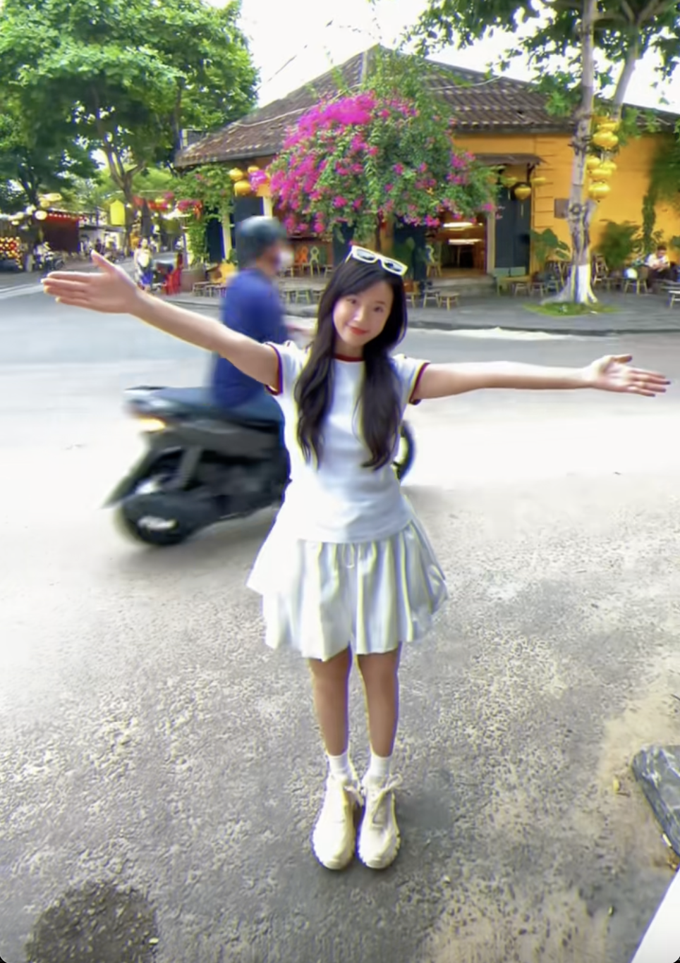 Midu đang mang thai con đầu lòng?- Ảnh 3. Midu đang mang thai con đầu lòng?- Ảnh 3.
