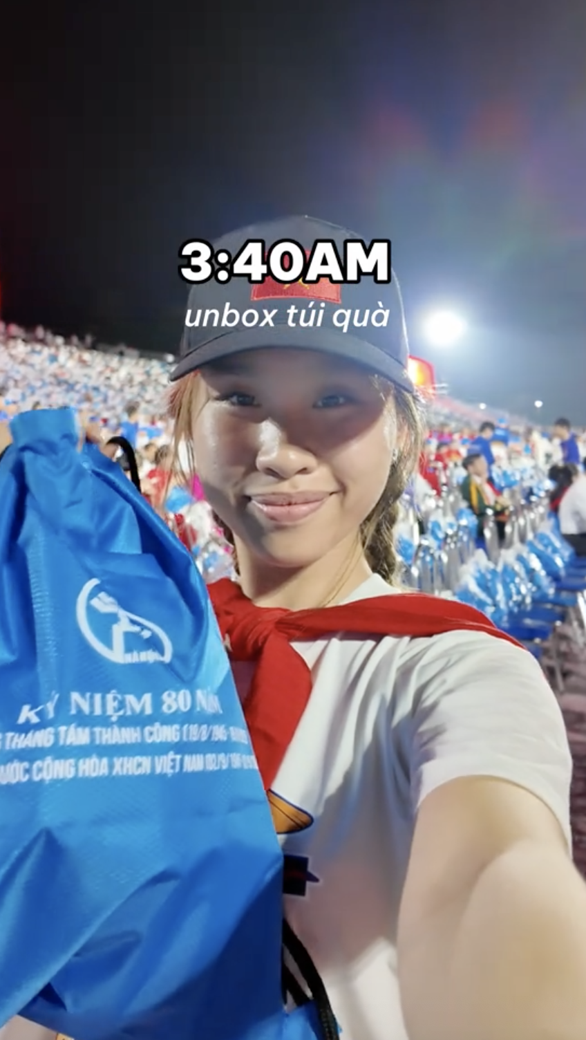 Cô gái SN 2002 nhận vé Đại biểu, bay gấp từ Mỹ về và ra lăng Bác xem trọn những điều chưa từng thấy- Ảnh 6.