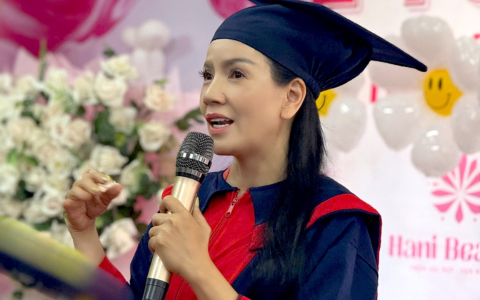 Ngọc Trinh chẳng thể đợi đến ngày phim cuối cùng lên sóng, nhìn dòng chia sẻ mà netizen nhói lòng- Ảnh 1. Ngọc Trinh chẳng thể đợi đến ngày phim cuối cùng lên sóng, nhìn dòng chia sẻ mà netizen nhói lòng- Ảnh 1.