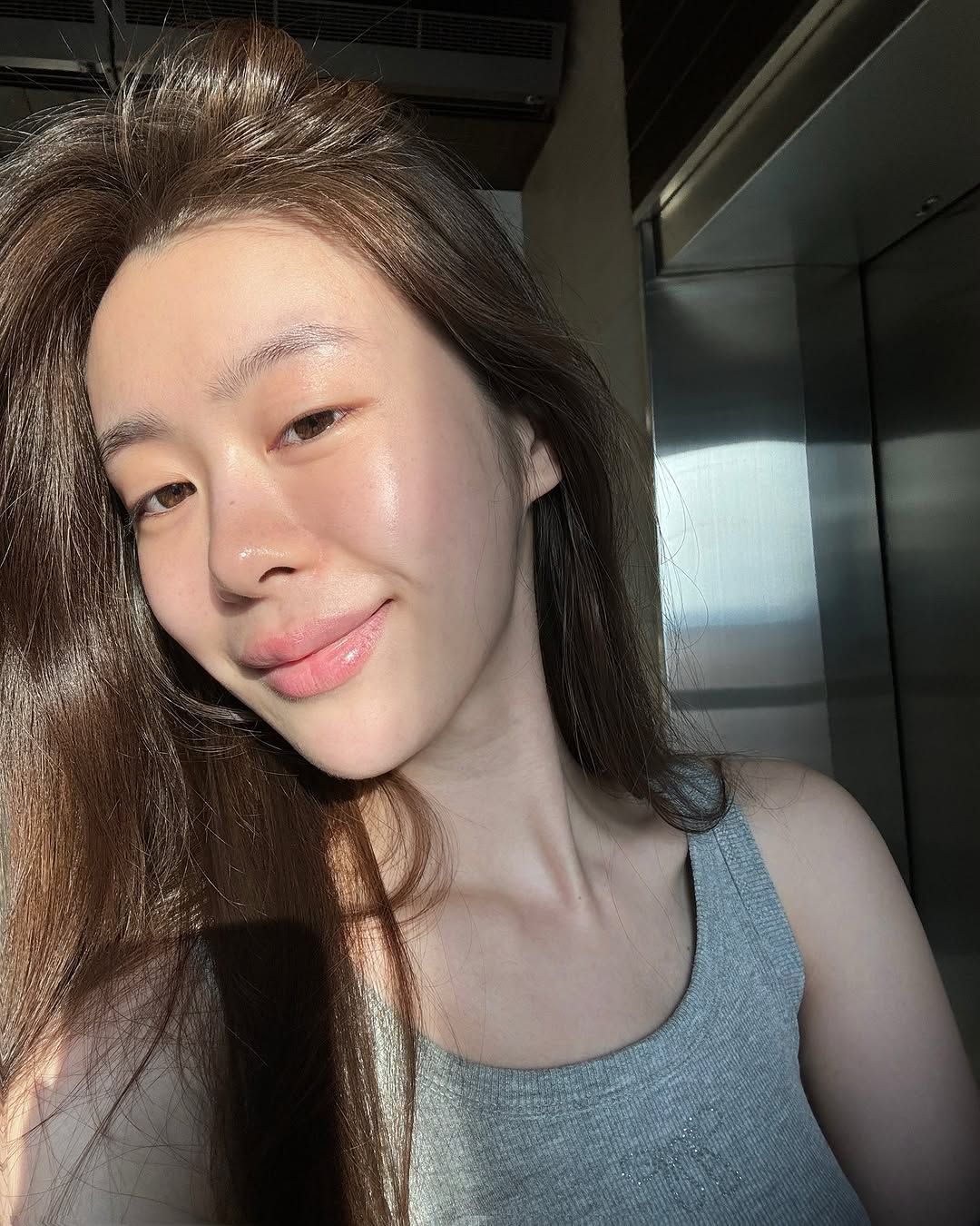 7 ngày cải thiện làn da xám xịt thành sáng mịn: Bí kíp rẻ mà xịn ngay tại nhà- Ảnh 1.
