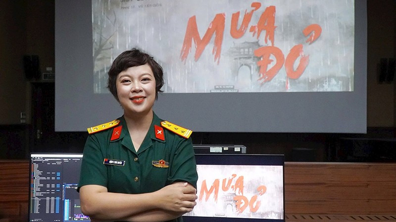 Điều bất ngờ về đạo diễn phim Mưa Đỏ- Ảnh 1.