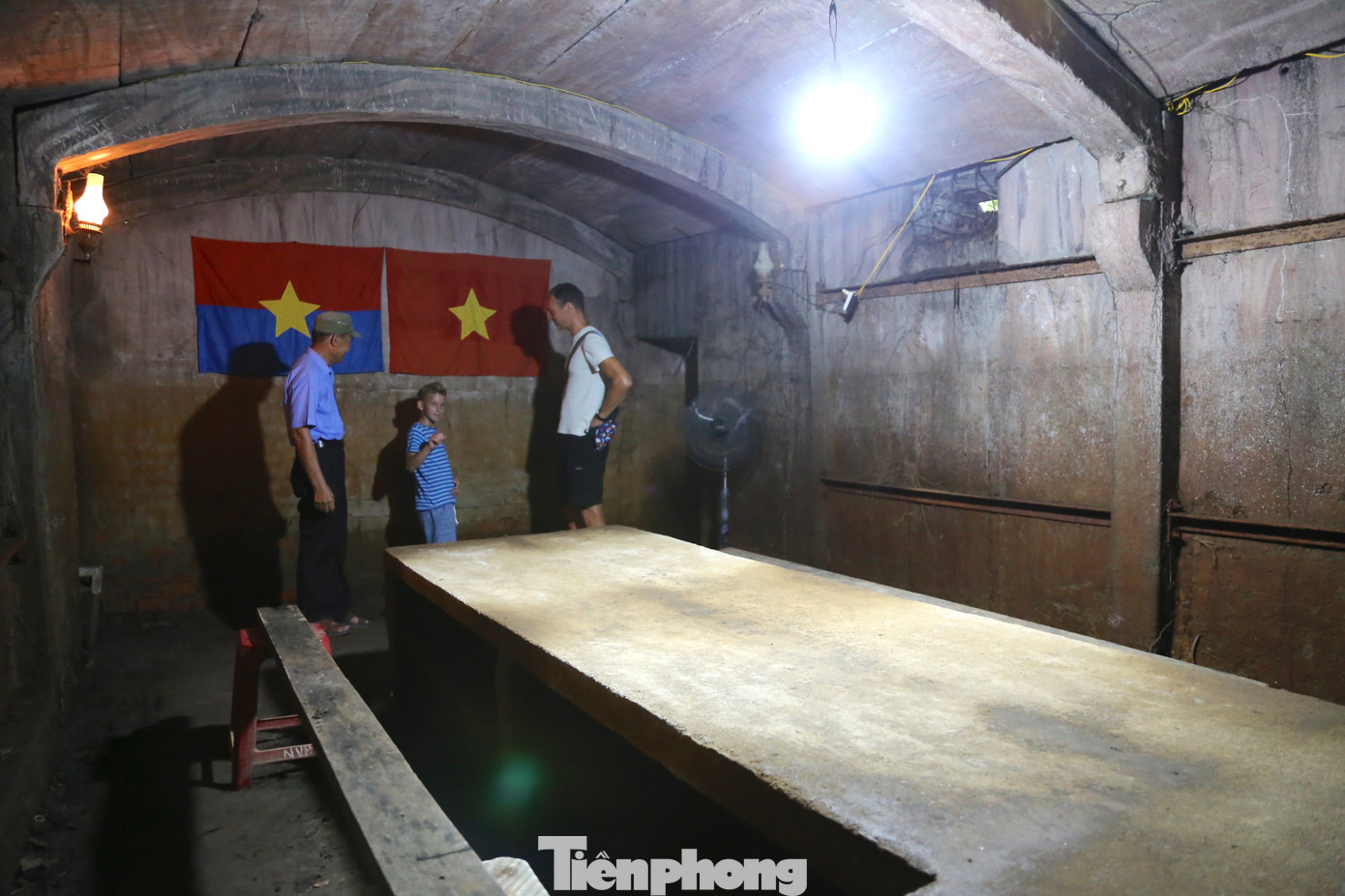 Rất đông du khách tìm đến địa đạo trong lòng đất ở Đà Nẵng- Ảnh 16.