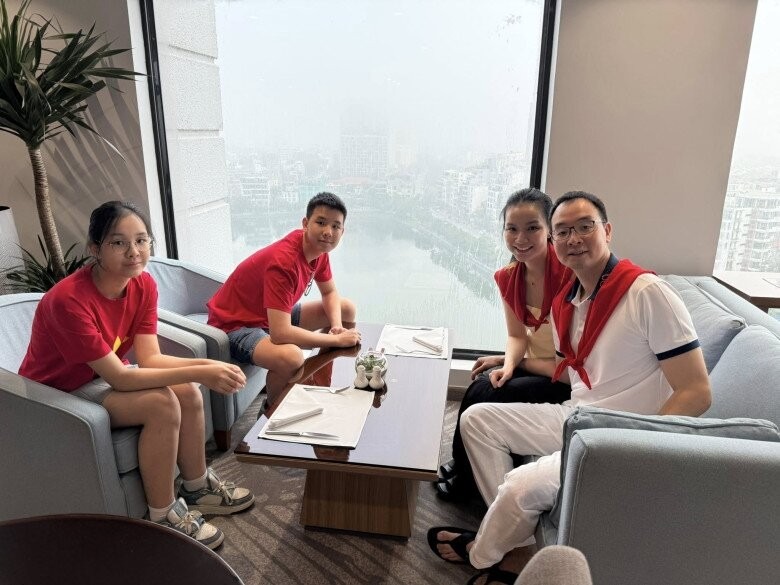 Con gái Hoa hậu Thùy Lâm 12 tuổi cao 1,72m, vẻ ngoài được ví như mỹ nhân sở hữu nhan sắc vô địch thiên hạ- Ảnh 1.