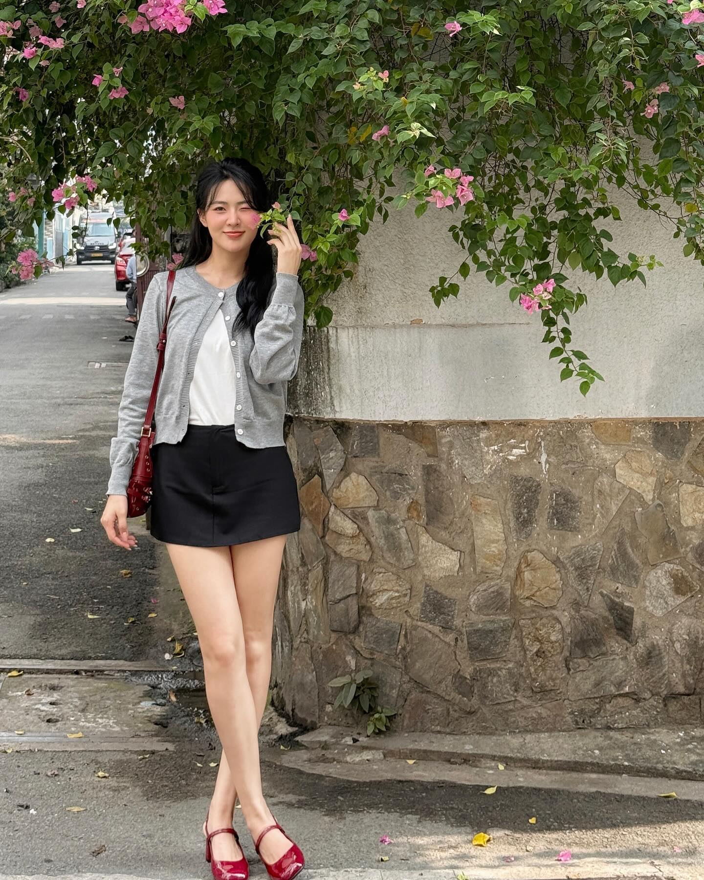 Nữ diễn viên Việt đã xinh mê mẩn còn có style chuẩn nàng thơ- Ảnh 8.